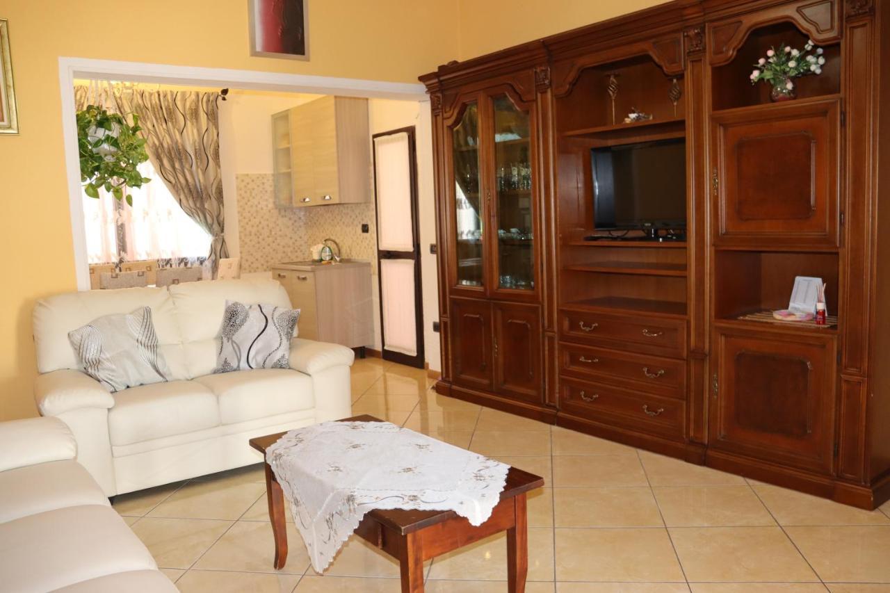 Casa Andreea Vicino Al Centro Di Olbia Iun R5904 Lejlighed Eksteriør billede