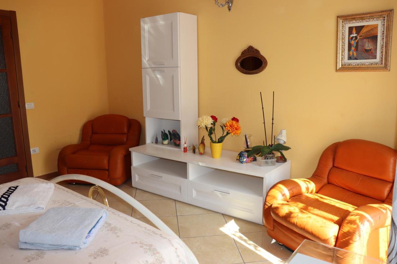 Casa Andreea Vicino Al Centro Di Olbia Iun R5904 Lejlighed Eksteriør billede